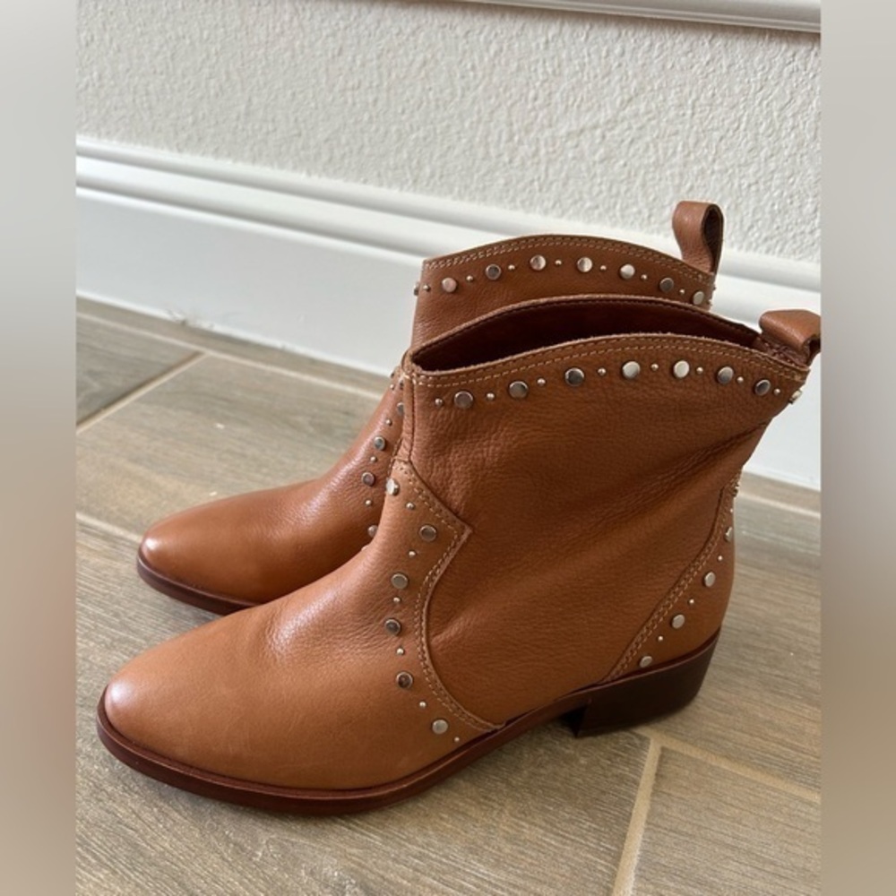 Dolche Vita Tobin Studded Booties. New